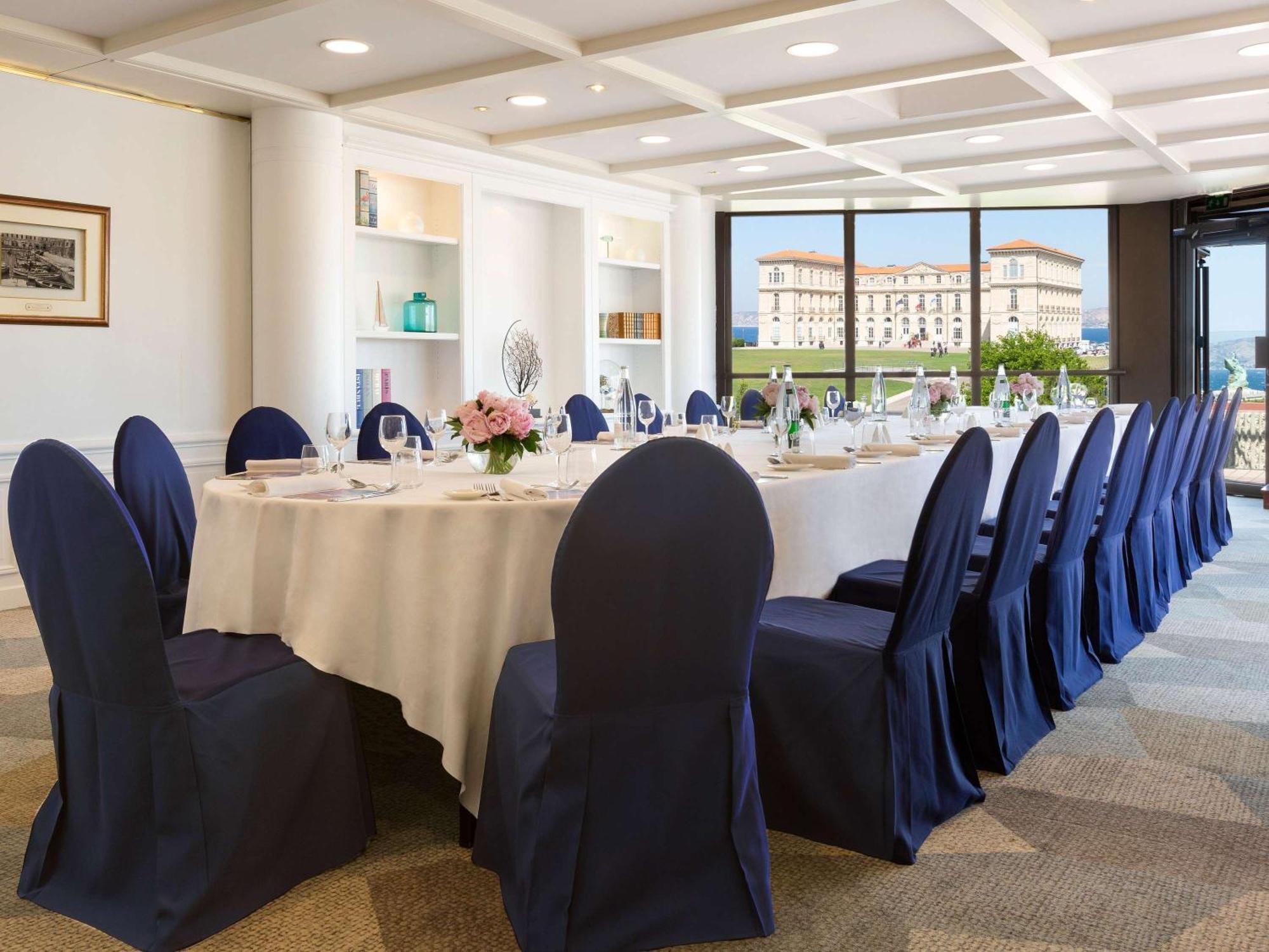 Sofitel Marseille Vieux-Port Hotel Exterior photo Meeting room