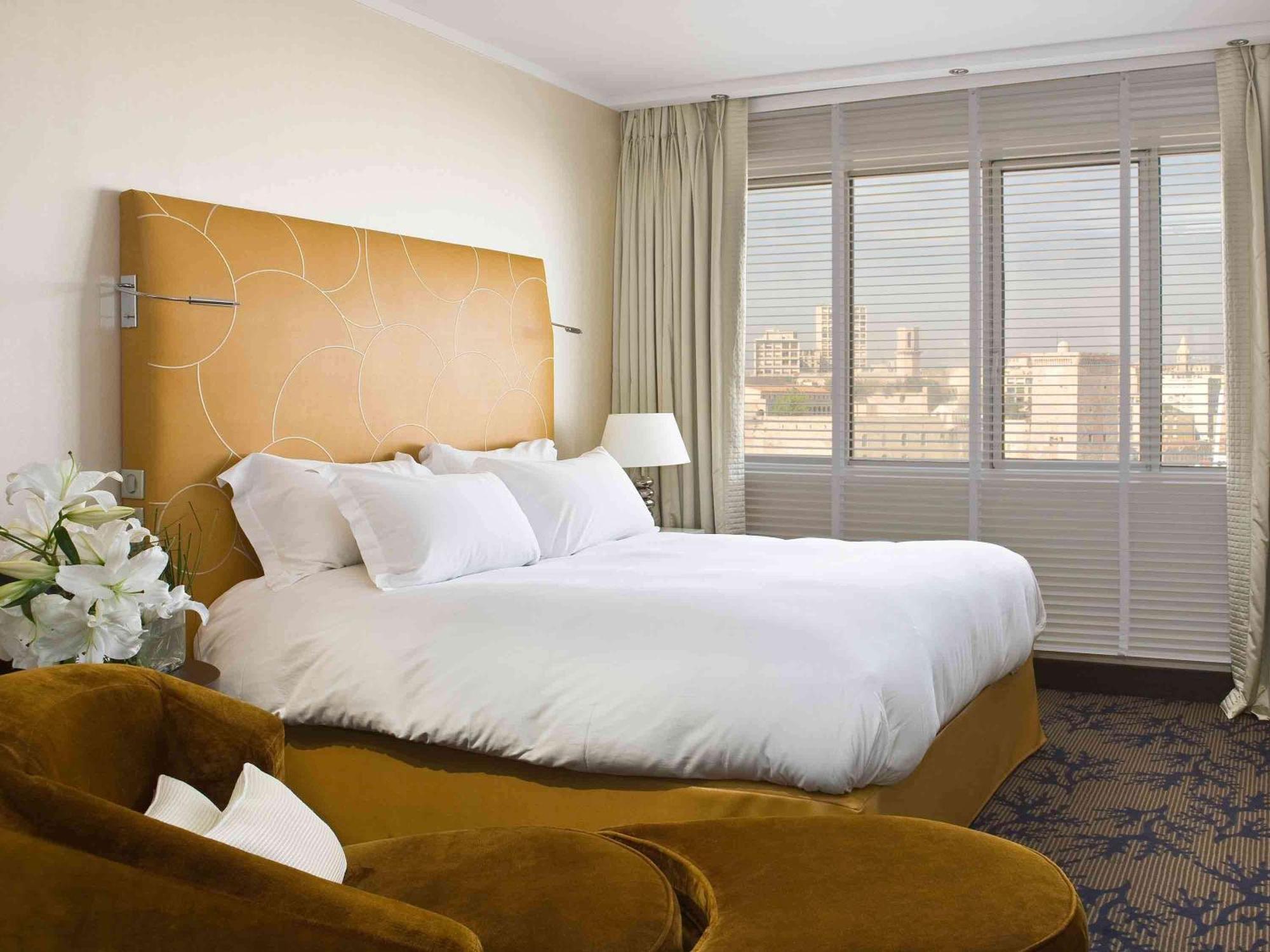 Sofitel Marseille Vieux-Port Hotel Exterior photo